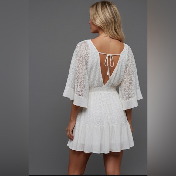 Boho Lace Batwing Sleeve Shirred Waist Dress - Picture 4 of 8